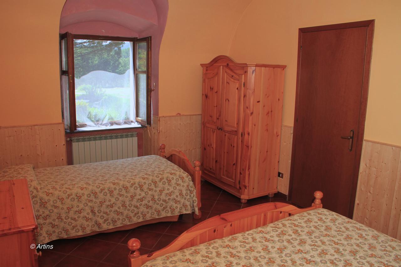 Agriturismo La Praduscella Fivizzano Exteriör bild