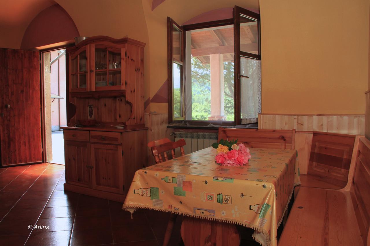 Agriturismo La Praduscella Fivizzano Exteriör bild